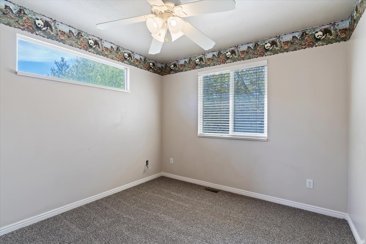 CEDAR BENCH - Residential