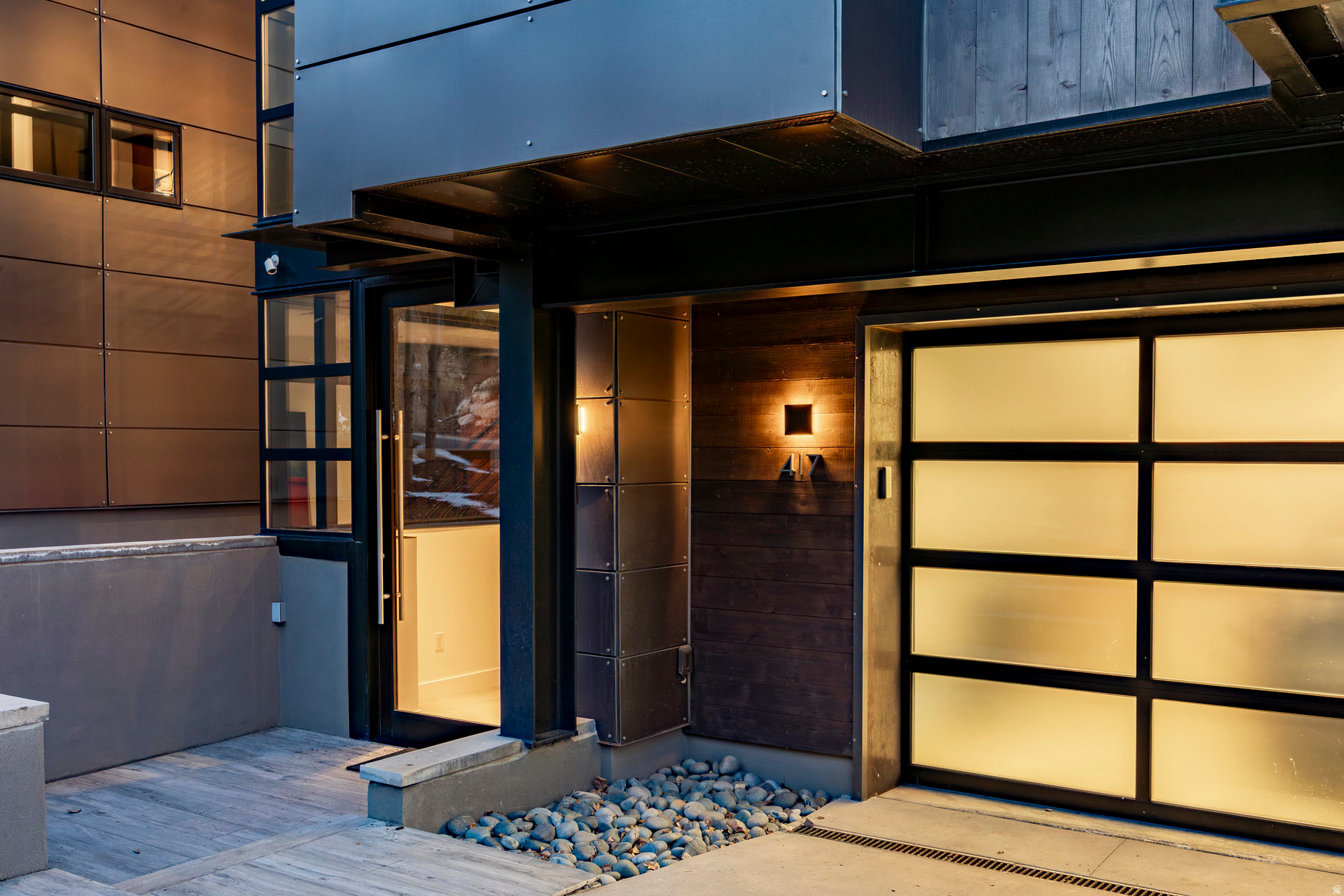 ECHO SPUR - Residential