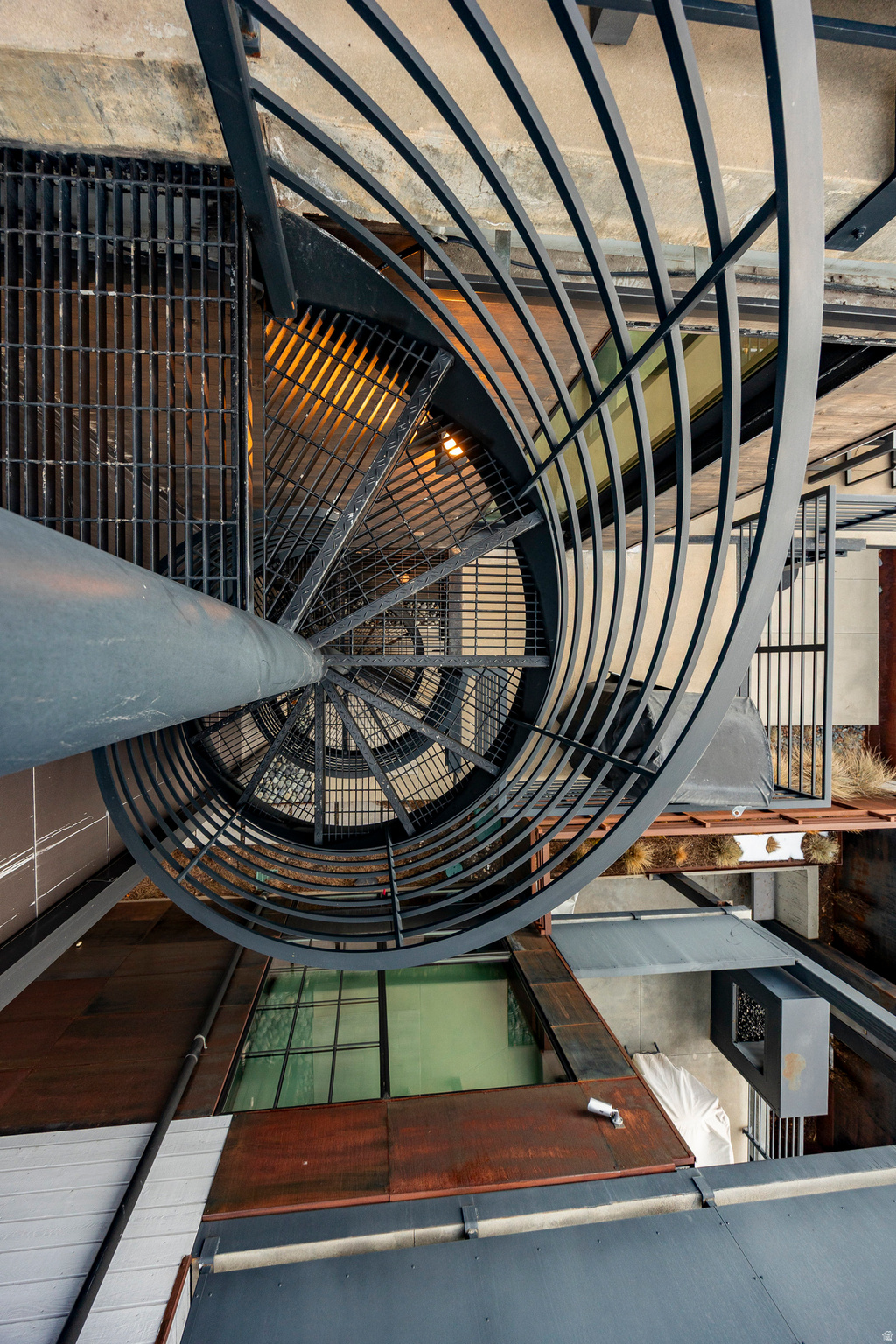 ECHO SPUR - Residential