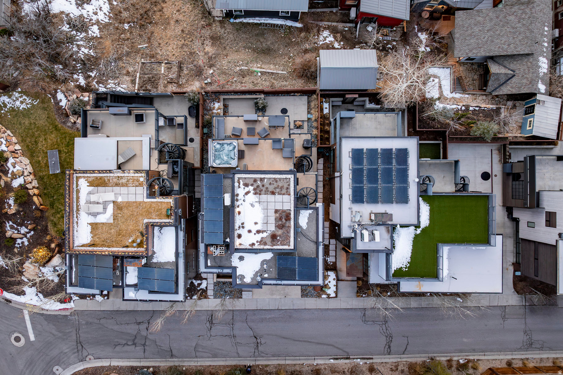 ECHO SPUR - Residential