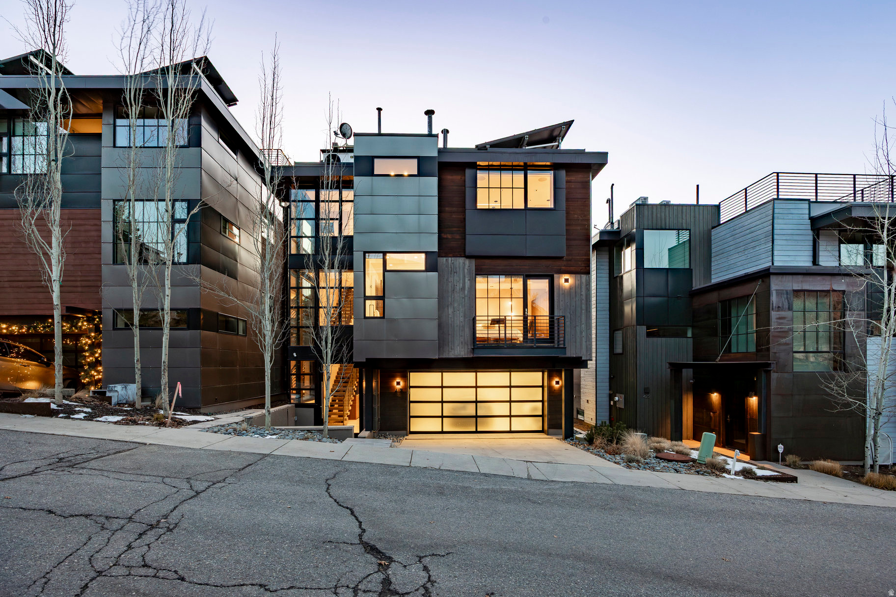 ECHO SPUR - Residential