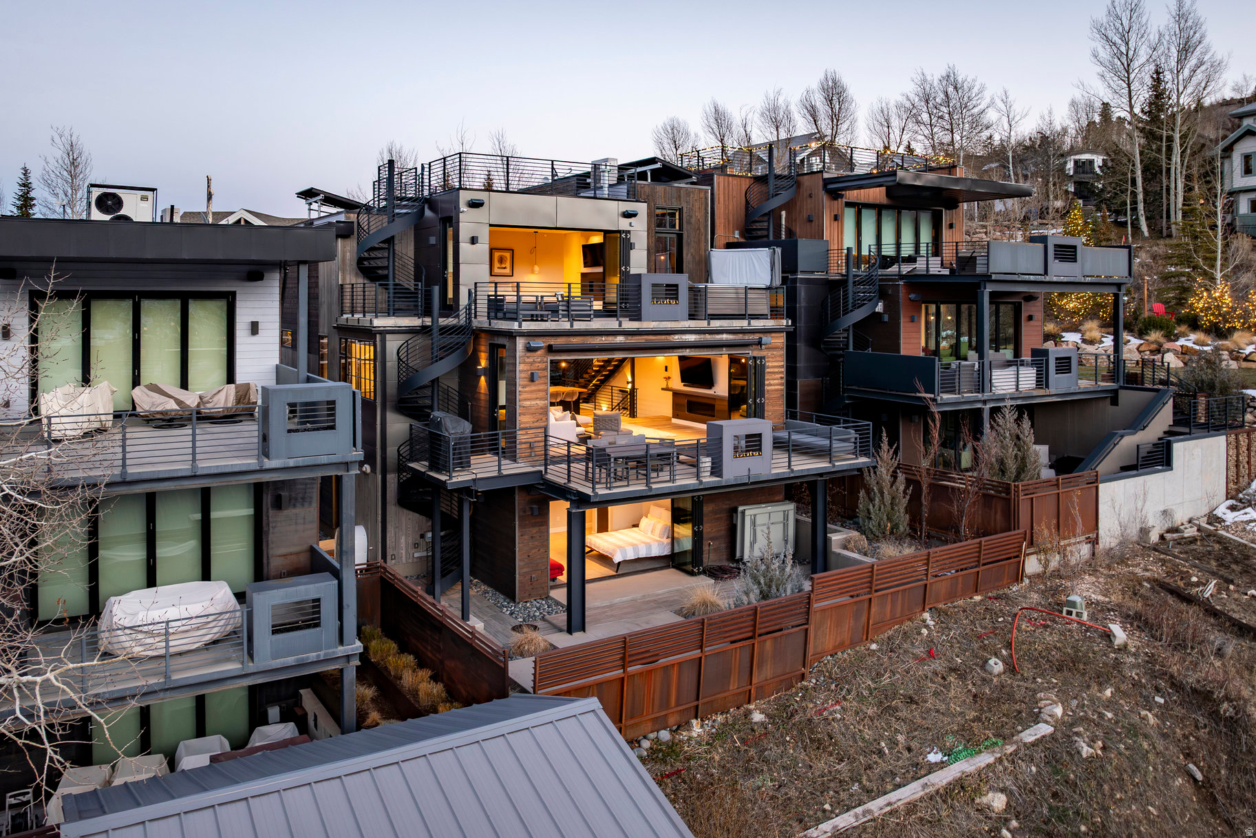 ECHO SPUR - Residential