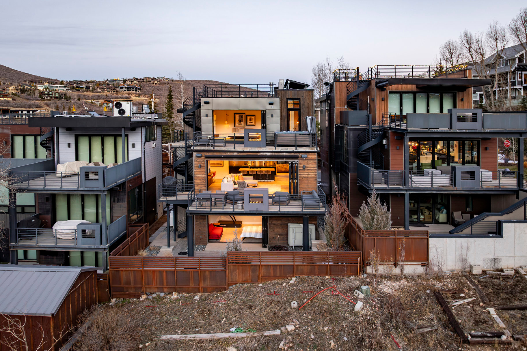 ECHO SPUR - Residential