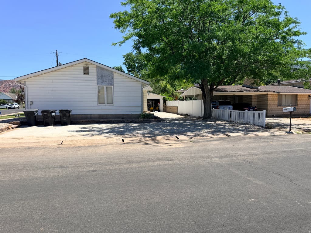 Photo of 409 S 940 W, Cedar City, UT 84720 (MLS # 2175952)