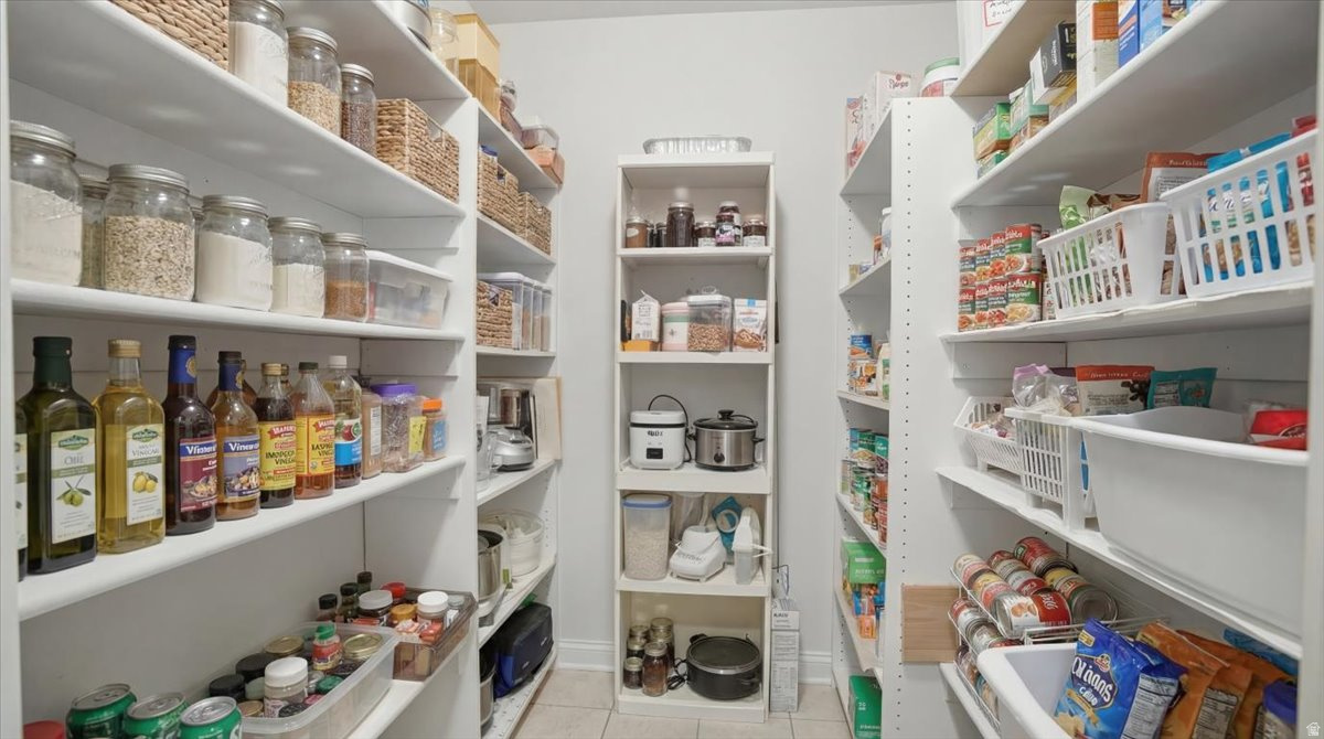 LAKE CREEK FARMS - Residential