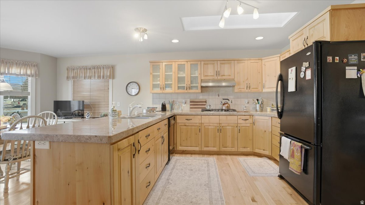 LAKE CREEK FARMS - Residential