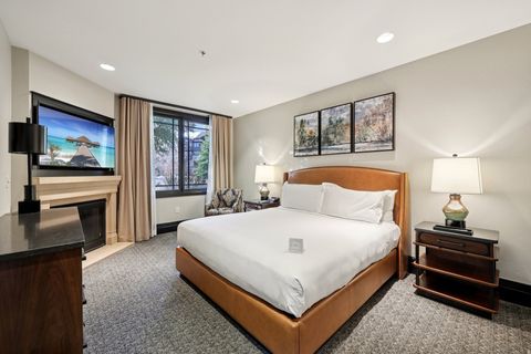 Tiny photo for 2100 W FROSTWOOD BLVD #4171, Park City, UT 84098 (MLS # 2126503)