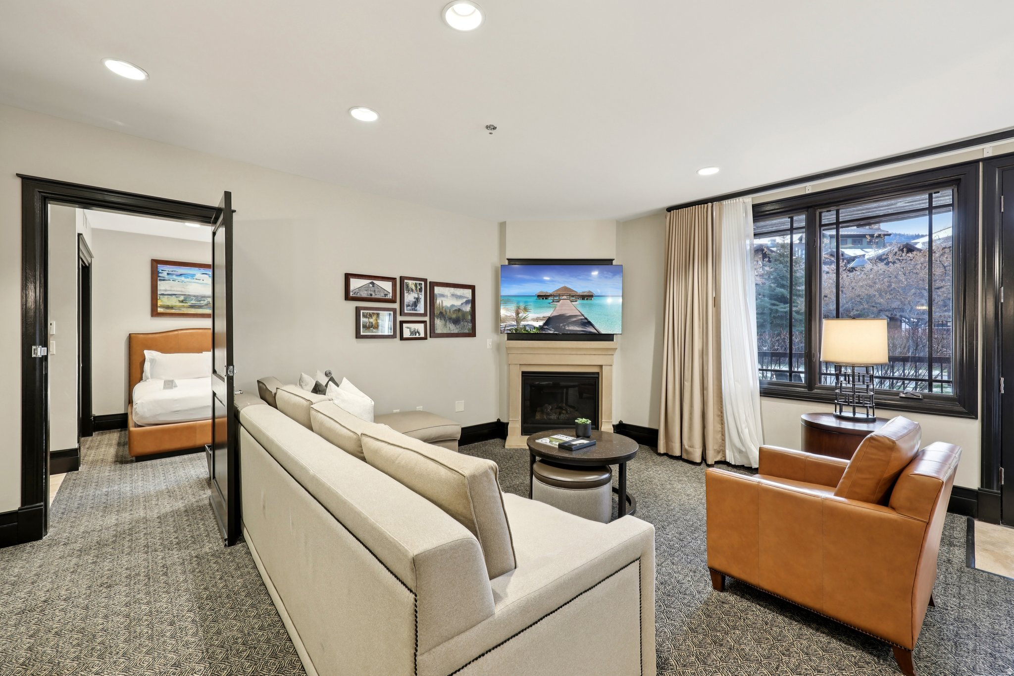 2100 W FROSTWOOD BLVD 4171