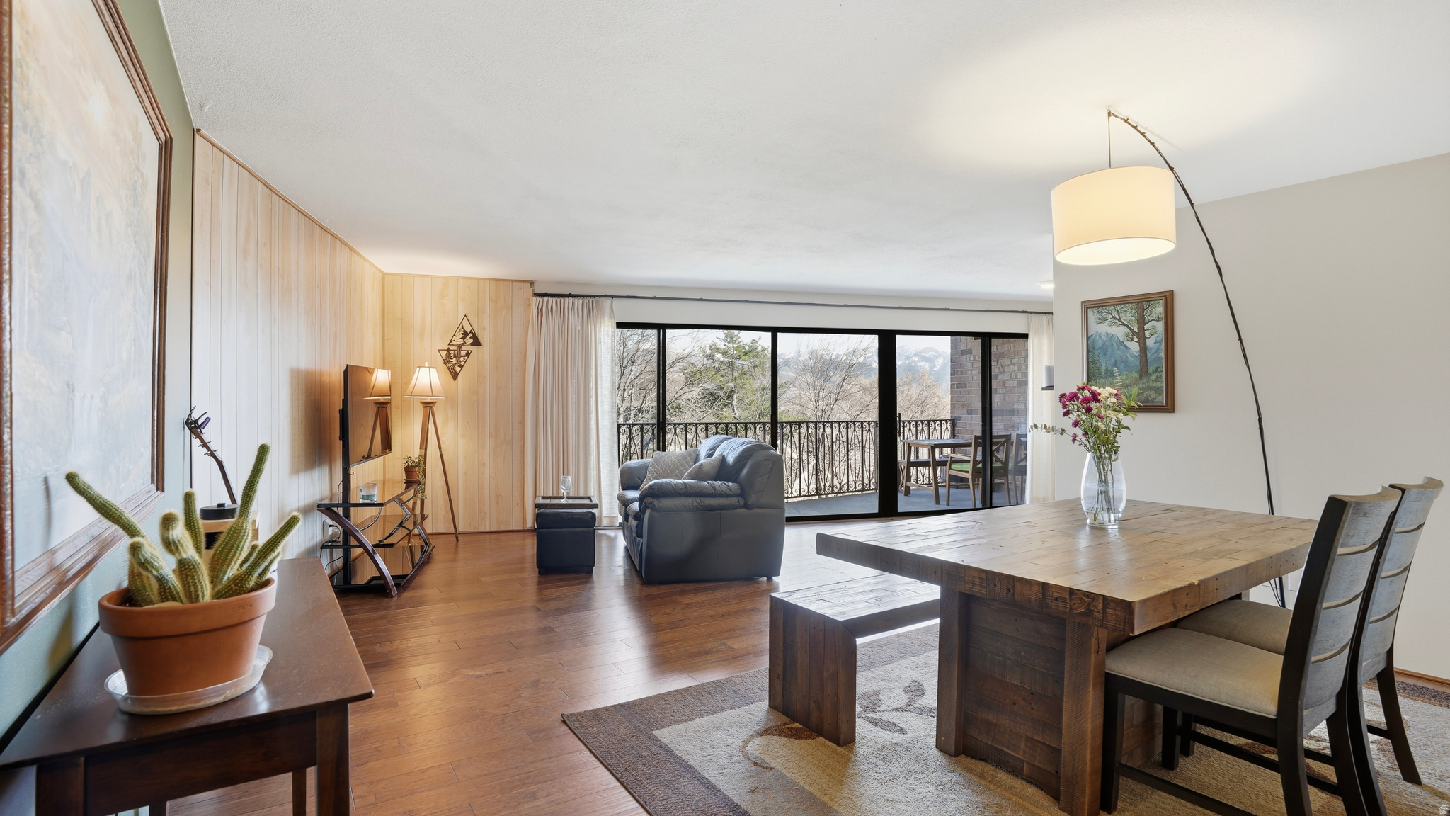 TOWER HILL - Residential