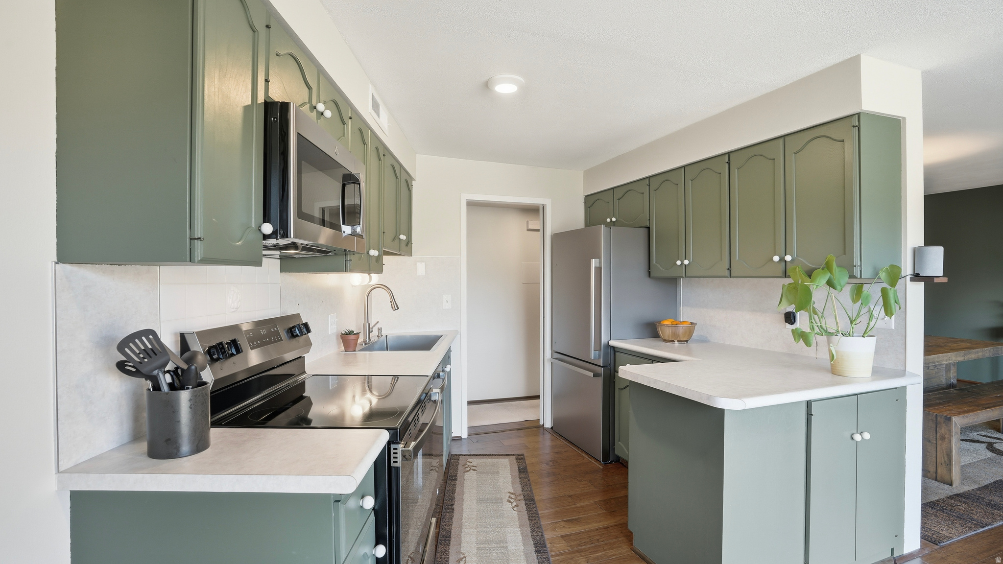 TOWER HILL - Residential