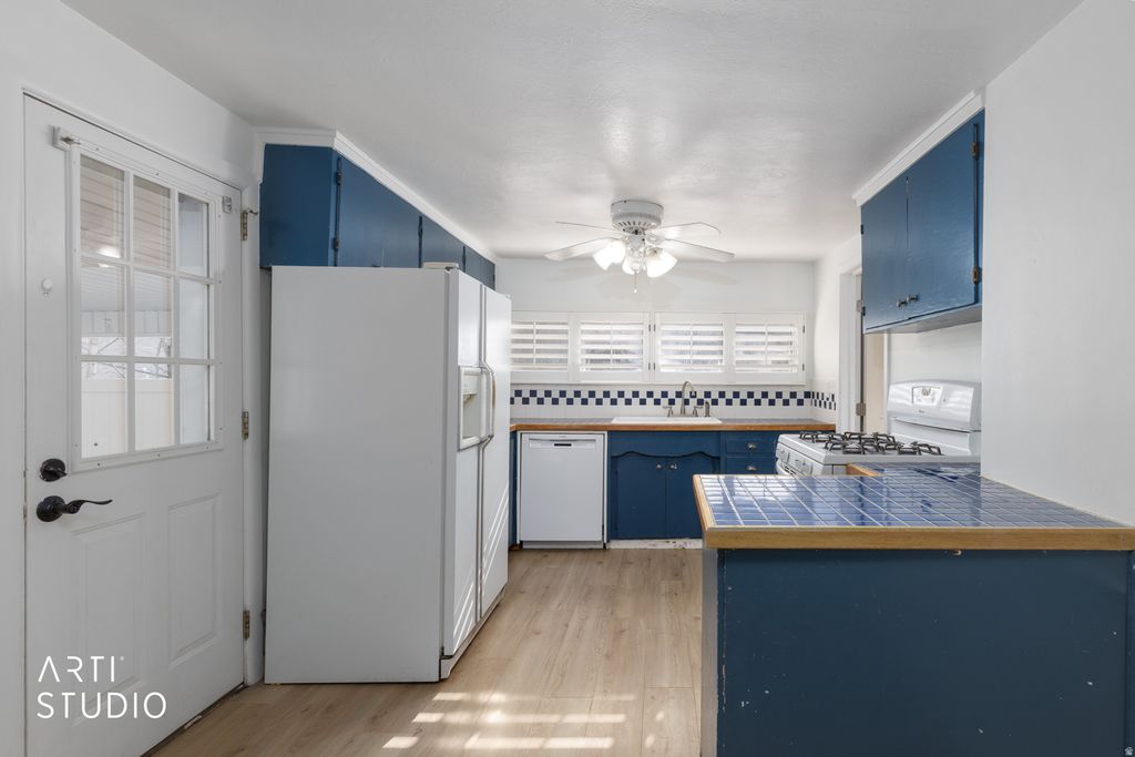 Photo of 225 E 40TH St S, South Ogden, UT 84403 (MLS # 2131485)