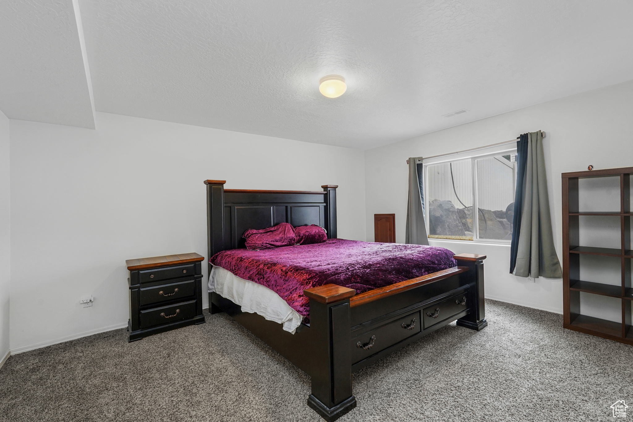 THE VILLAGE OF HAWKS LANDING - Residential