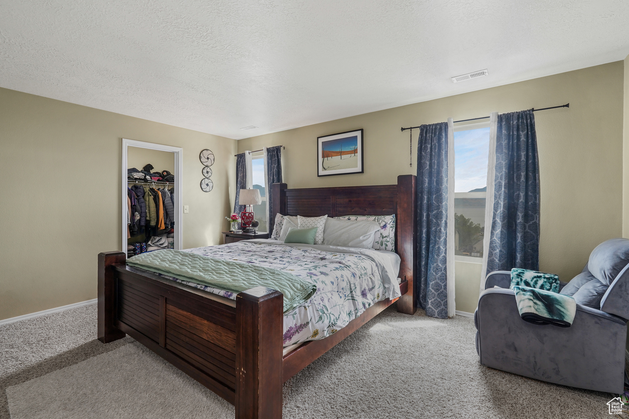 THE VILLAGE OF HAWKS LANDING - Residential