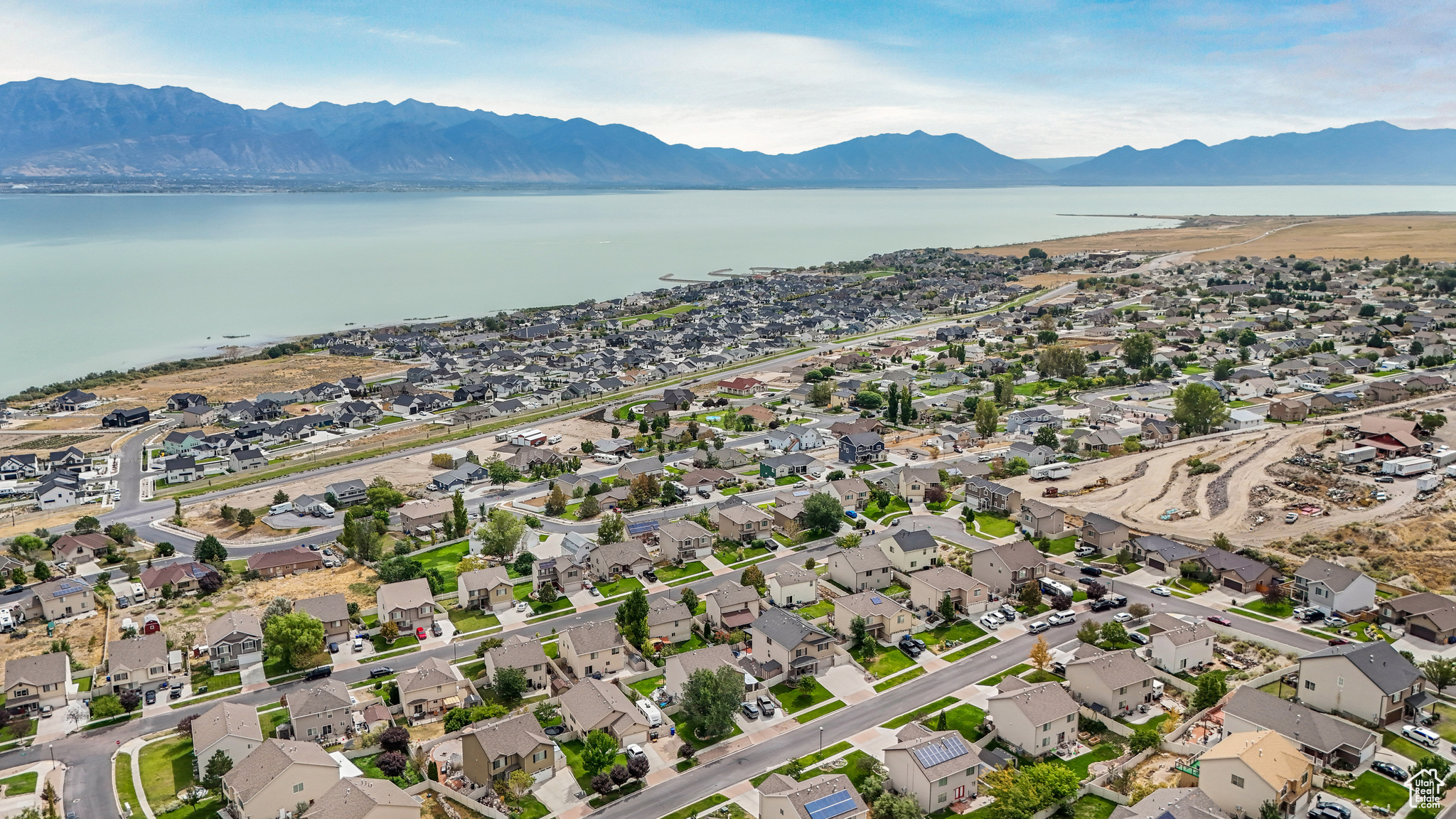 THE VILLAGE OF HAWKS LANDING - Residential