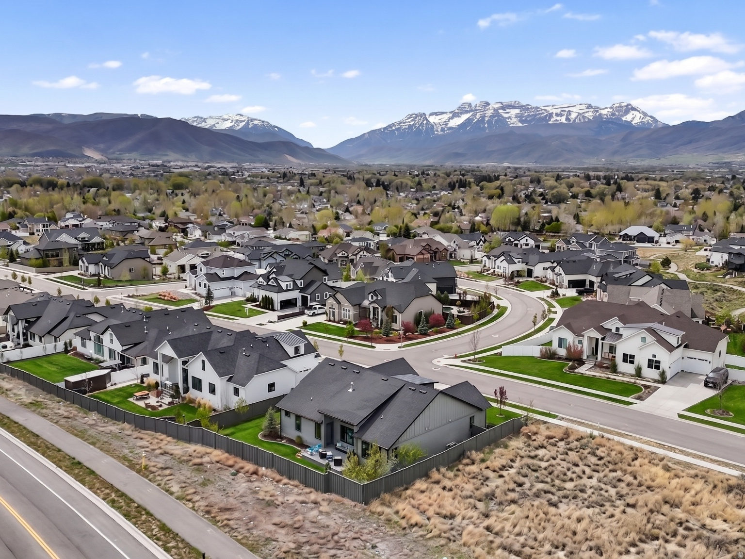 STONE CREEK - Residential