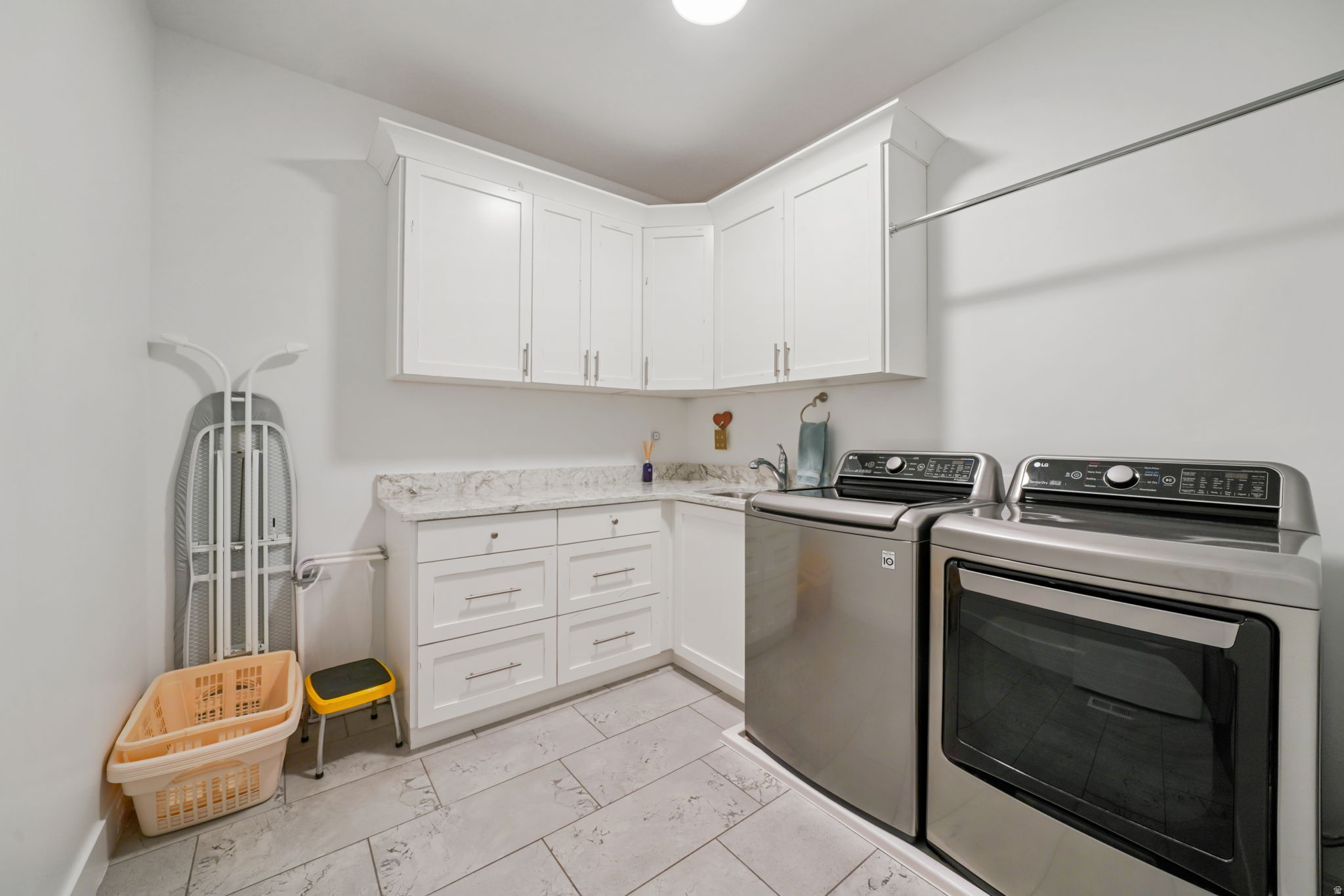 STONE CREEK - Residential