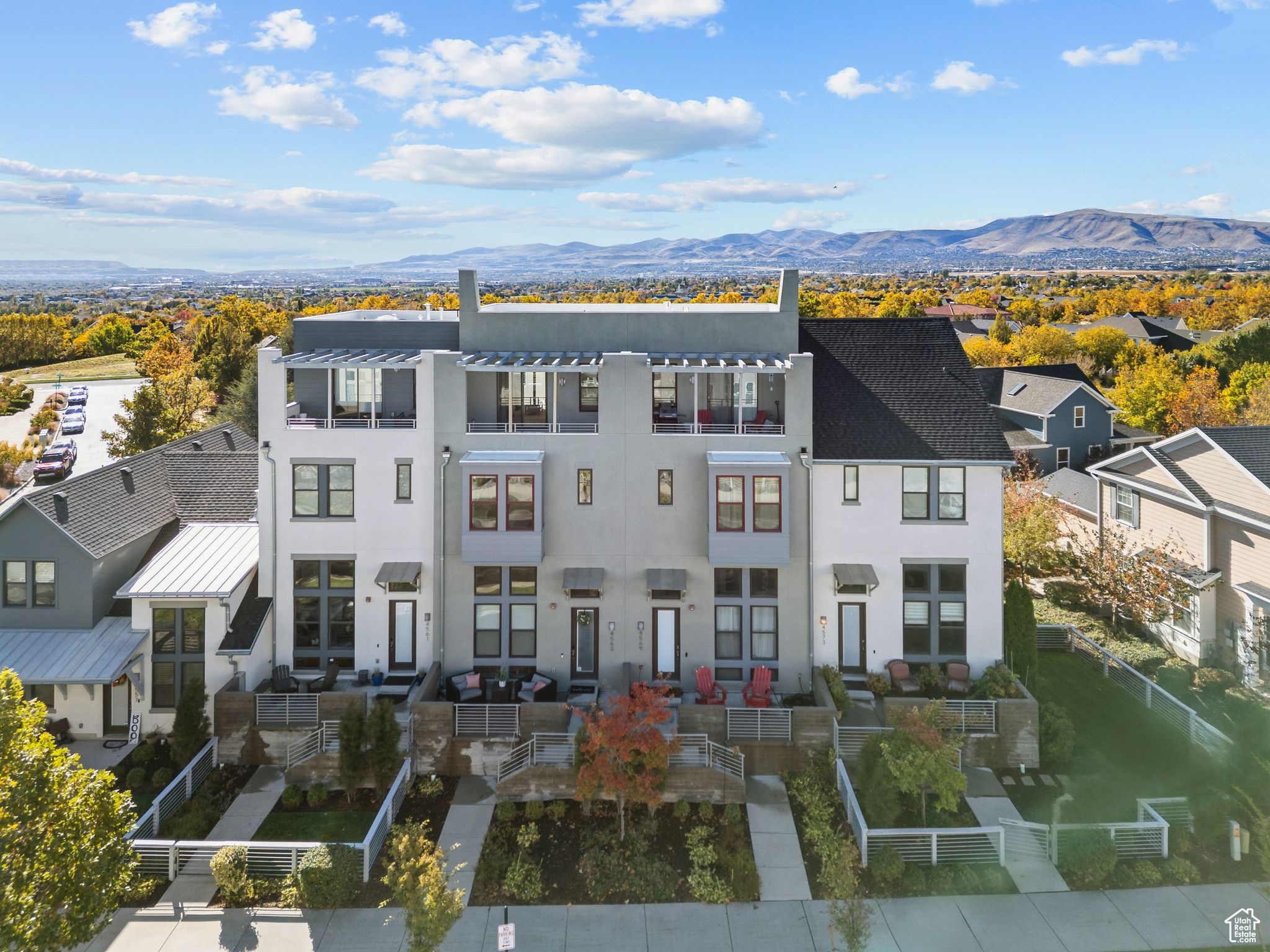 KENNECOTT - Residential