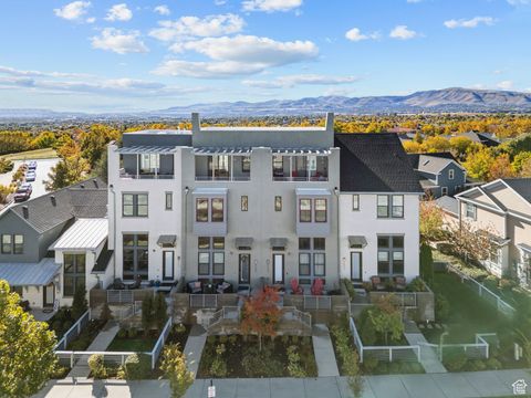 Tiny photo for 4563 W DAYBREAK RIM WAY, South Jordan, UT 84009 (MLS # 2118775)