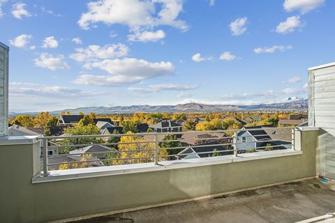 Tiny photo for 4563 W DAYBREAK RIM WAY, South Jordan, UT 84009 (MLS # 2118775)