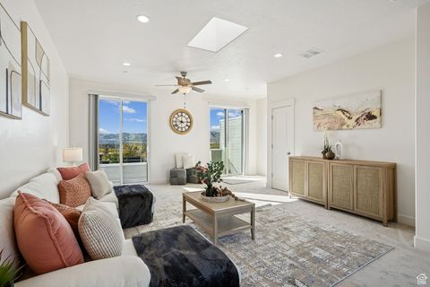 Tiny photo for 4563 W DAYBREAK RIM WAY, South Jordan, UT 84009 (MLS # 2118775)