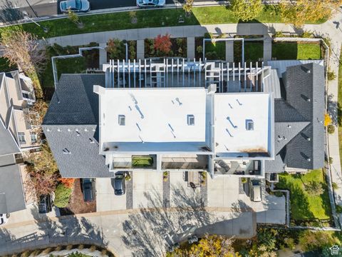 Tiny photo for 4563 W DAYBREAK RIM WAY, South Jordan, UT 84009 (MLS # 2118775)