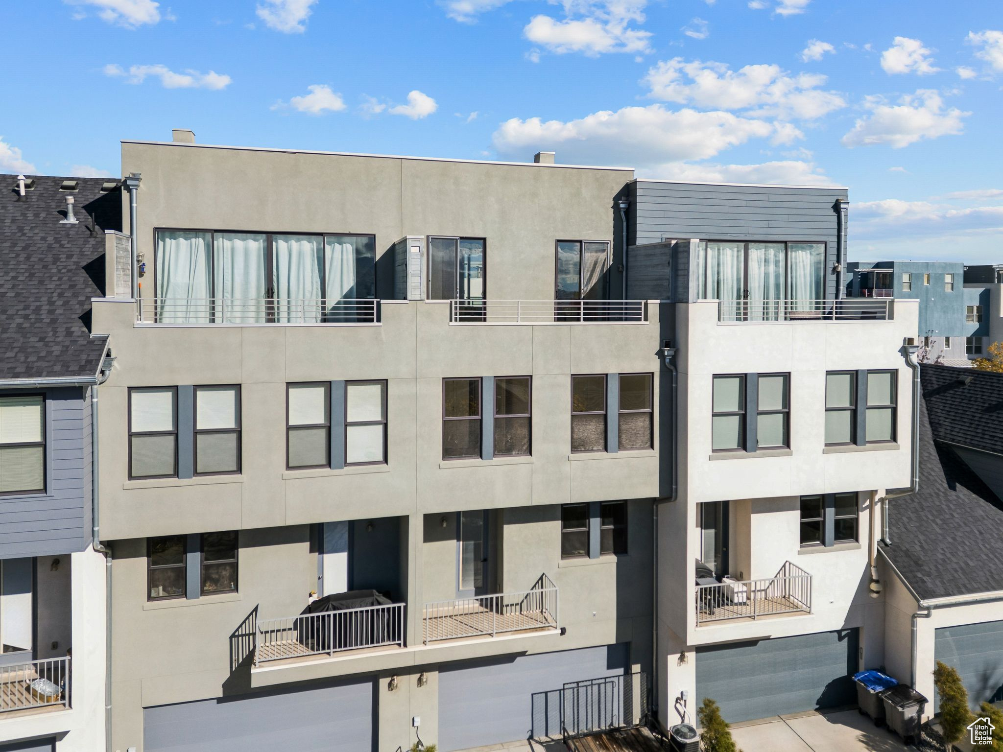 KENNECOTT - Residential