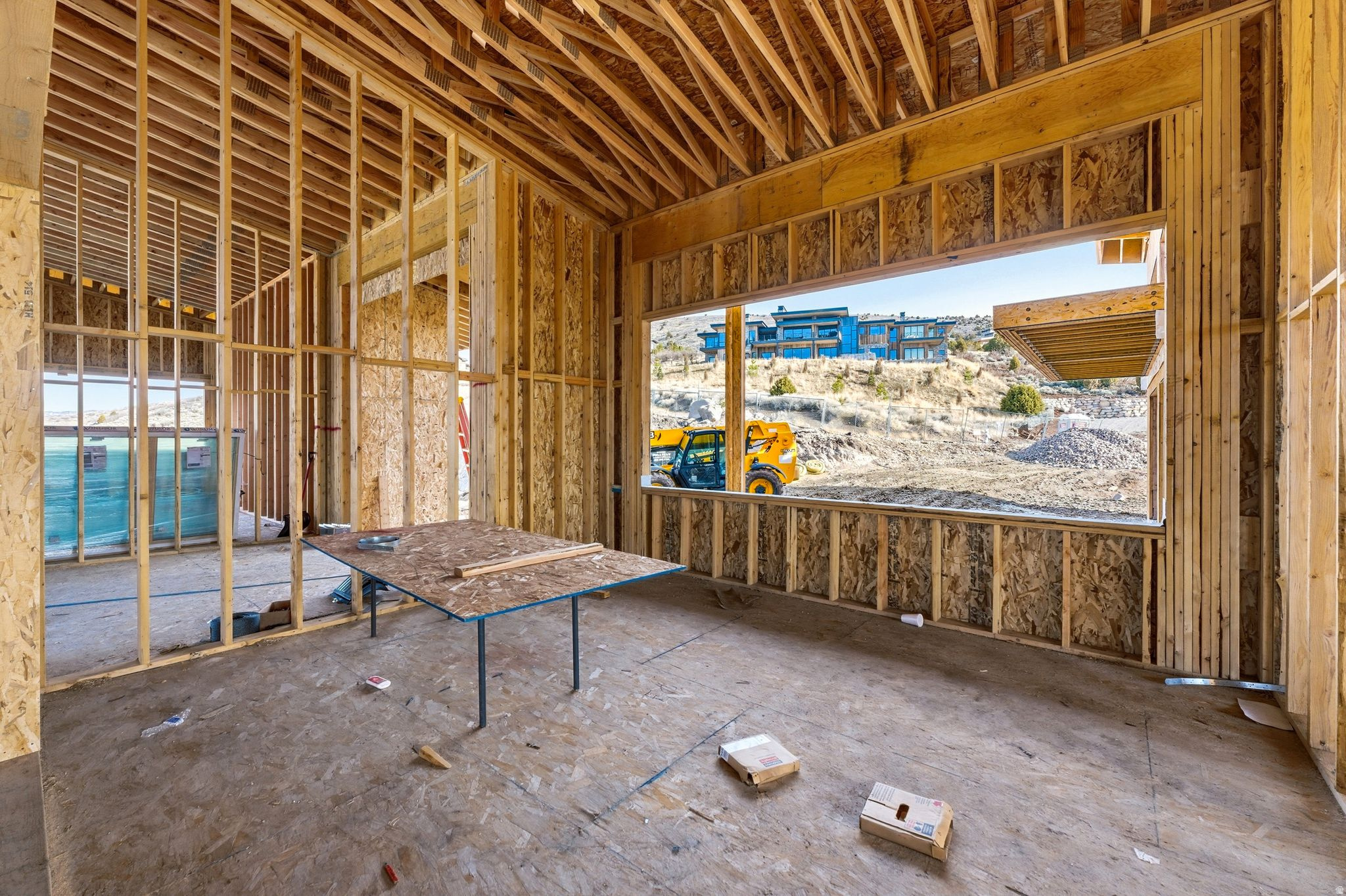 RED LEDGES - Residential