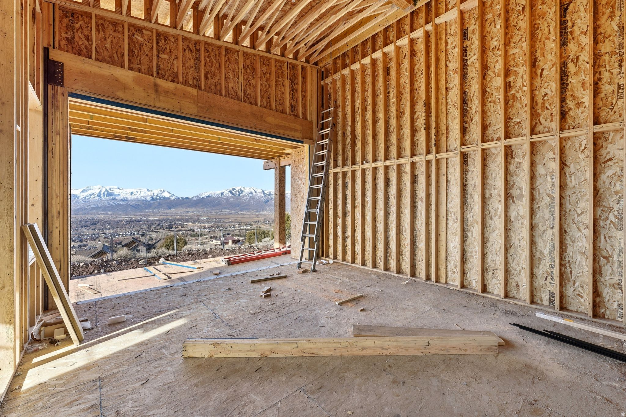 RED LEDGES - Residential