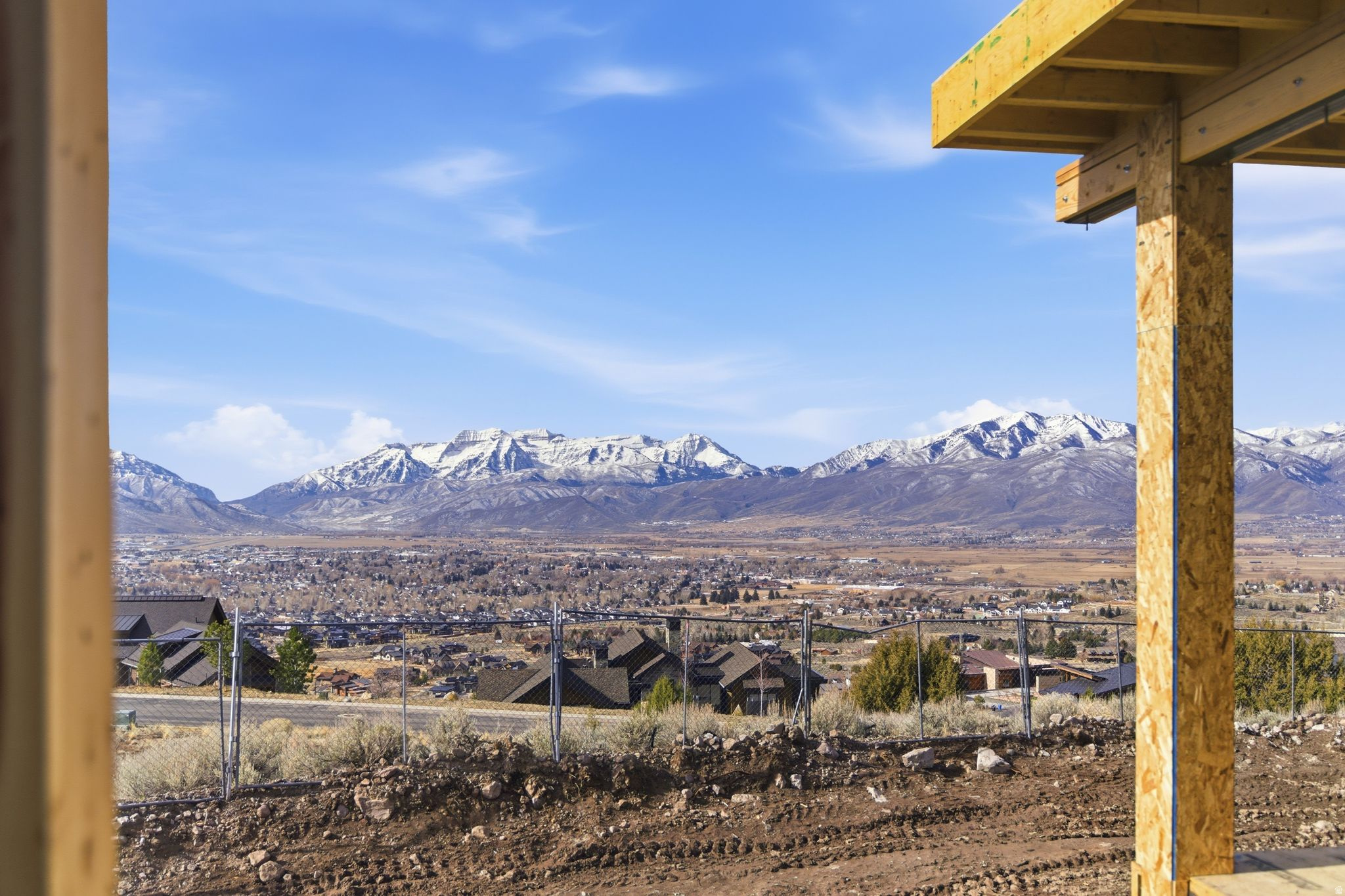 RED LEDGES - Residential