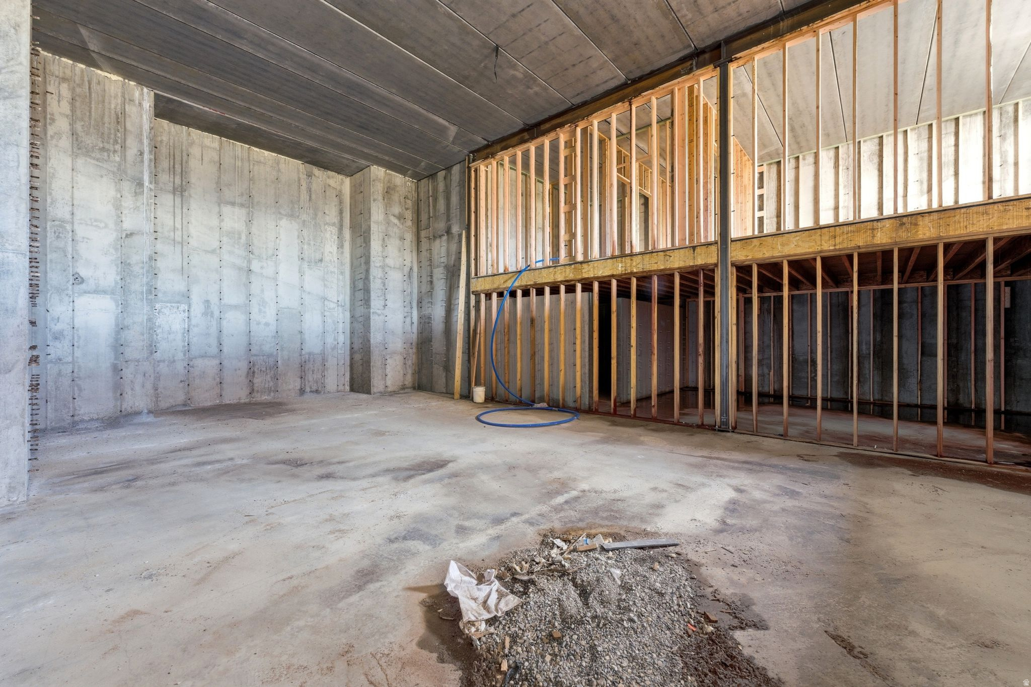 RED LEDGES - Residential