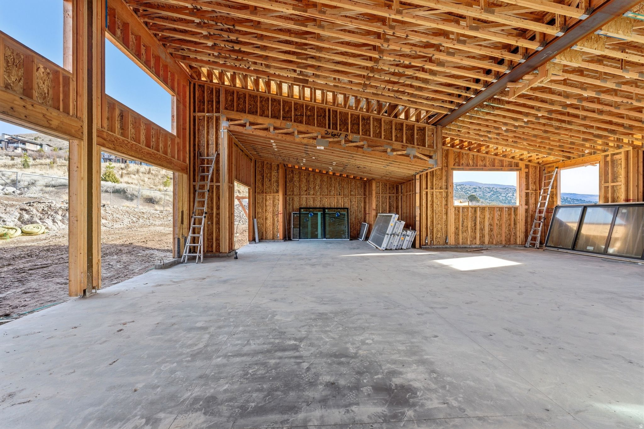 RED LEDGES - Residential