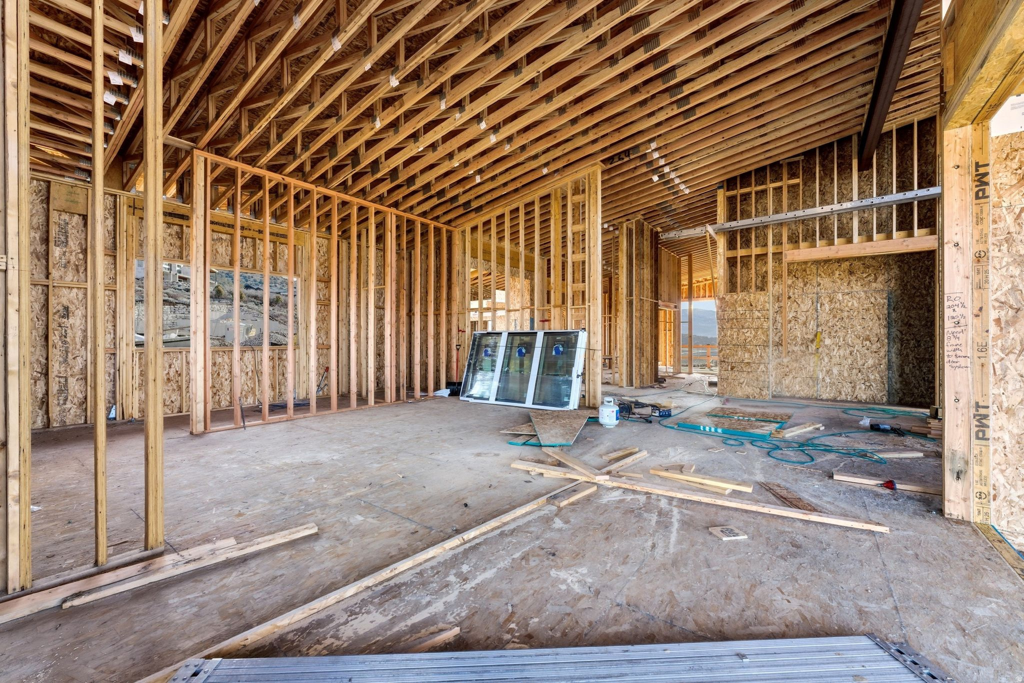 RED LEDGES - Residential