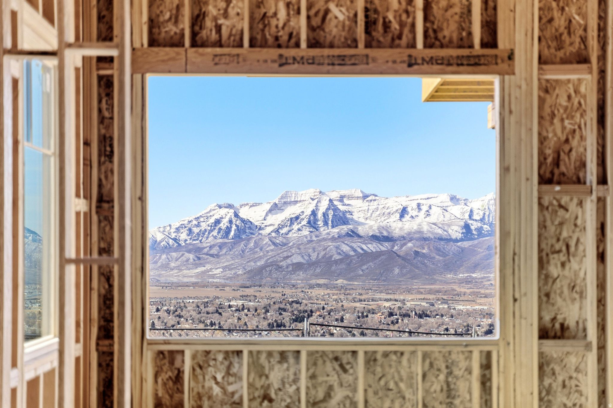 RED LEDGES - Residential