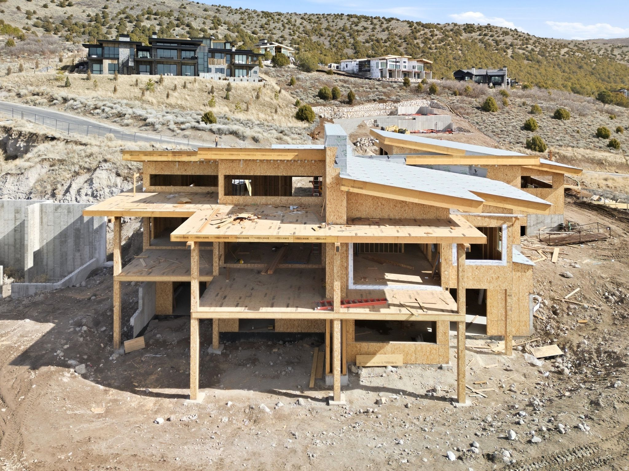 RED LEDGES - Residential