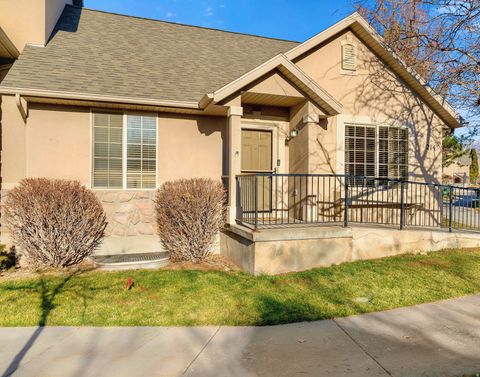 Condo For Sale - 214 W Crescent View Ln #109<br/> Tooele County, Tooele, UT 84074