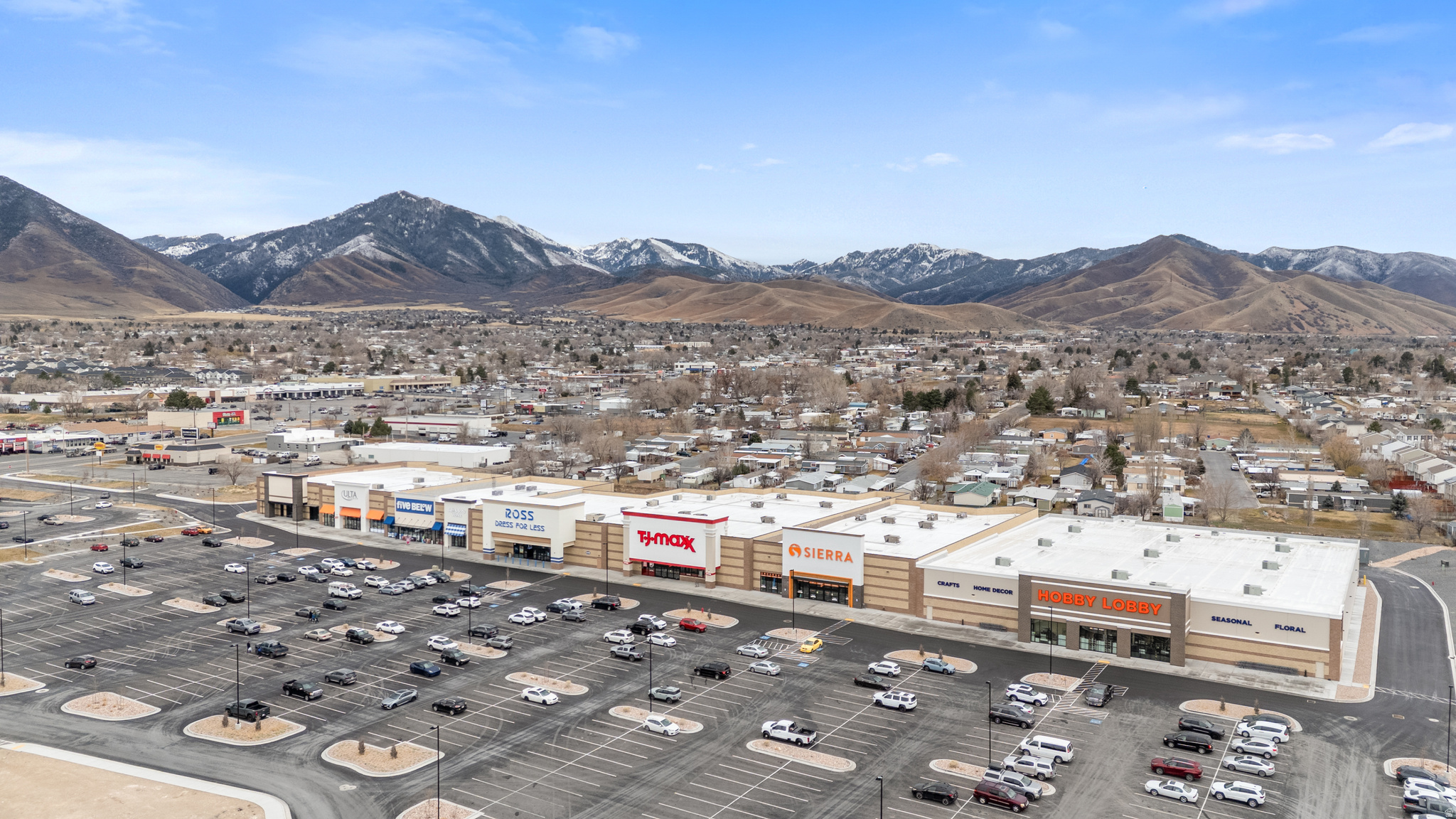 CRESCENT COURT CONDO - Residential