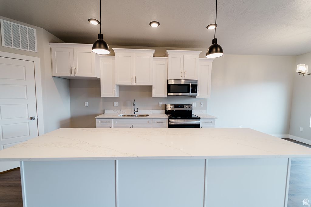 Photo of 663 E 730 N, Hyrum, UT 84319 (MLS # 2134457)