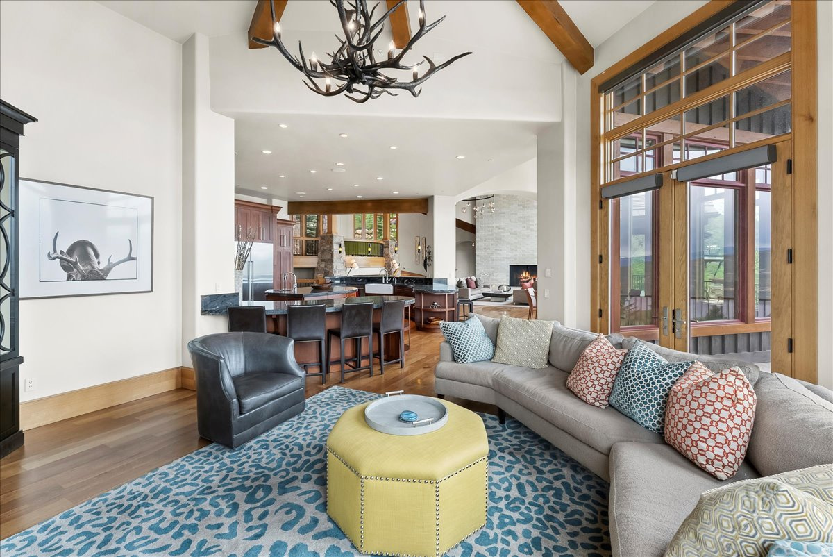 DEER CREST ESTATES - Residential