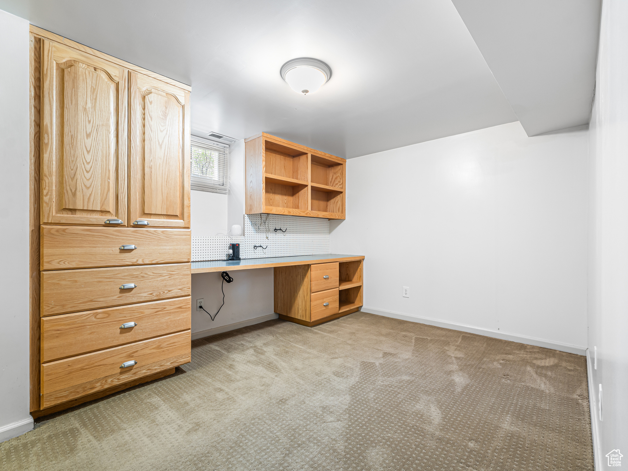 ROSSLYN HEIGHTS - Residential