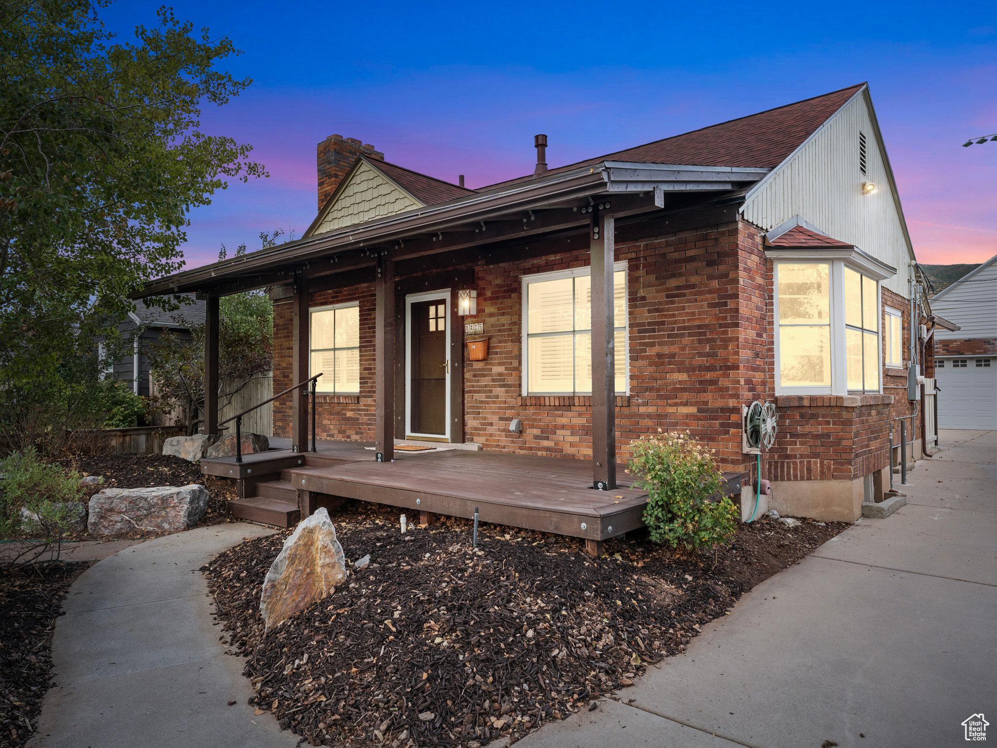 ROSSLYN HEIGHTS - Residential