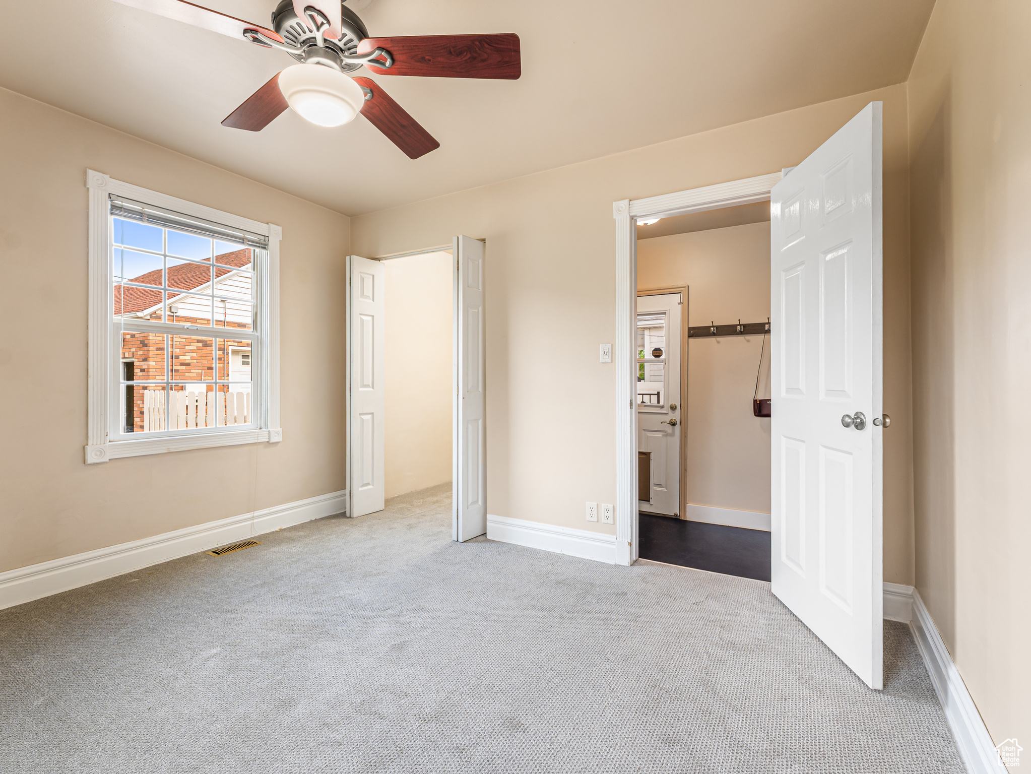 ROSSLYN HEIGHTS - Residential