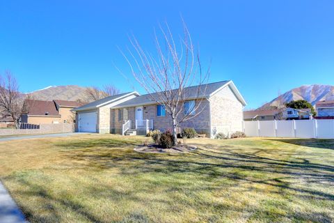 Tiny photo for 1330 N 800 W, Mapleton, UT 84664 (MLS # 2133048)