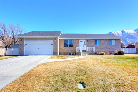 Photo of 1330 N 800 W, Mapleton, UT 84664 (MLS # 2133048)