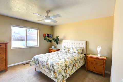 Tiny photo for 1330 N 800 W, Mapleton, UT 84664 (MLS # 2133048)