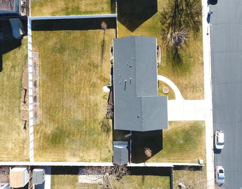 Tiny photo for 1330 N 800 W, Mapleton, UT 84664 (MLS # 2133048)