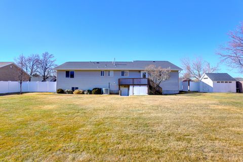 Tiny photo for 1330 N 800 W, Mapleton, UT 84664 (MLS # 2133048)