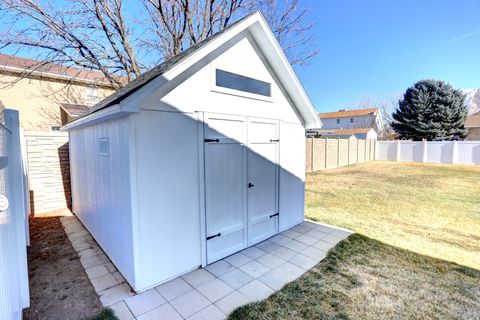 Tiny photo for 1330 N 800 W, Mapleton, UT 84664 (MLS # 2133048)
