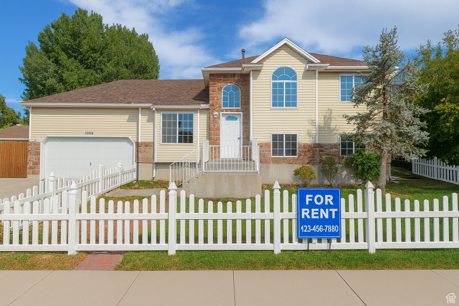 WESTPOINTE - Residential Lease