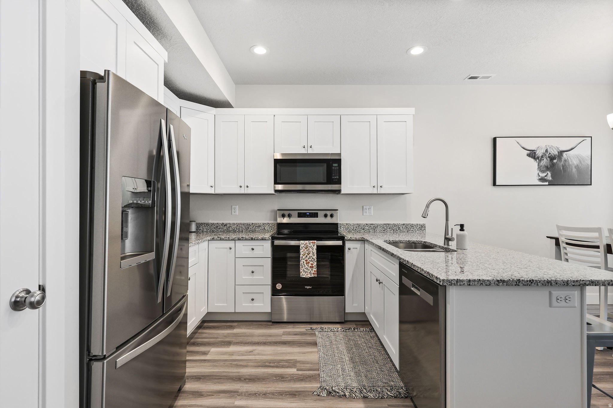 RIVERSTONE TOWNHOMES PHASE 3 - Residential