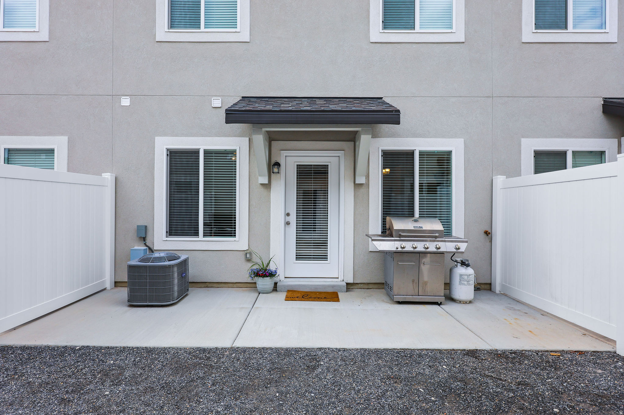 RIVERSTONE TOWNHOMES PHASE 3 - Residential